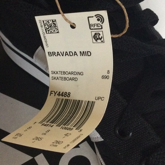 High tops - Picture 3 of 5